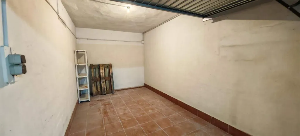Buanderie - Closed Garage for Rent in El Peñoncillo, Torrox