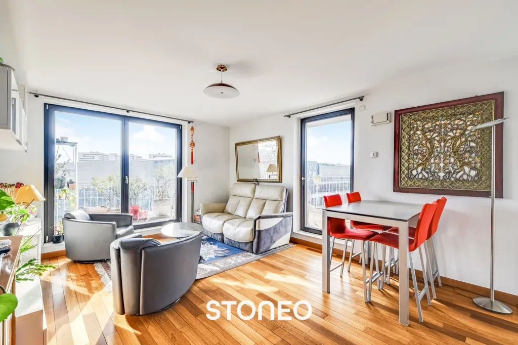 Séjour - Appartement 3 Pièces avec Terrasse à Paris 19