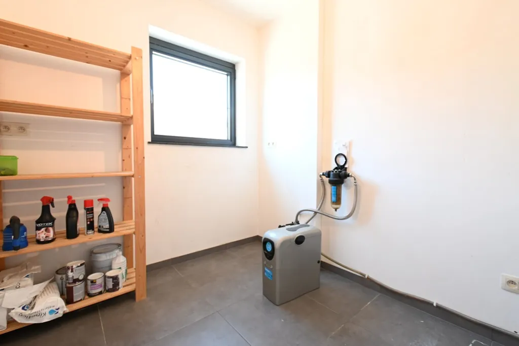 Pesuköök - Duplex Apartment with Terrace in Bilzen
