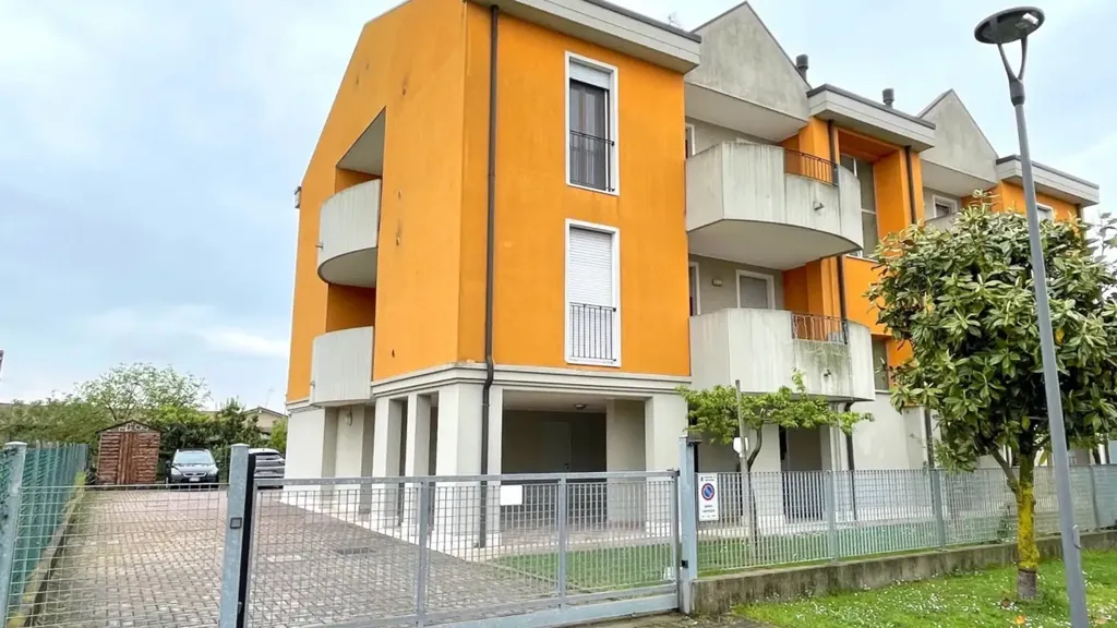 Exterior - Twin-Unit with South-Facing Terrace in Brugine