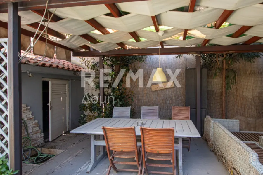 Terraza - Renovated Villa with Garden in Volos