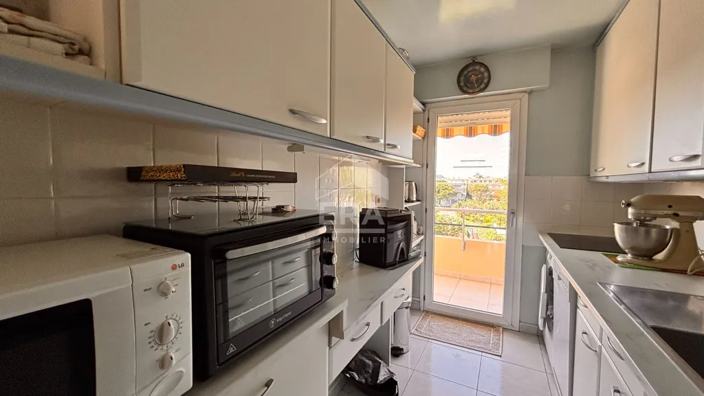 Cucina - Apartment with Pool and Sea View in Fréjus Plage
