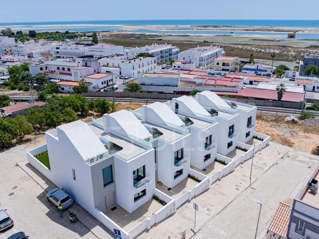 Vue aérienne - Semi-Detached House with Pool in Olhão