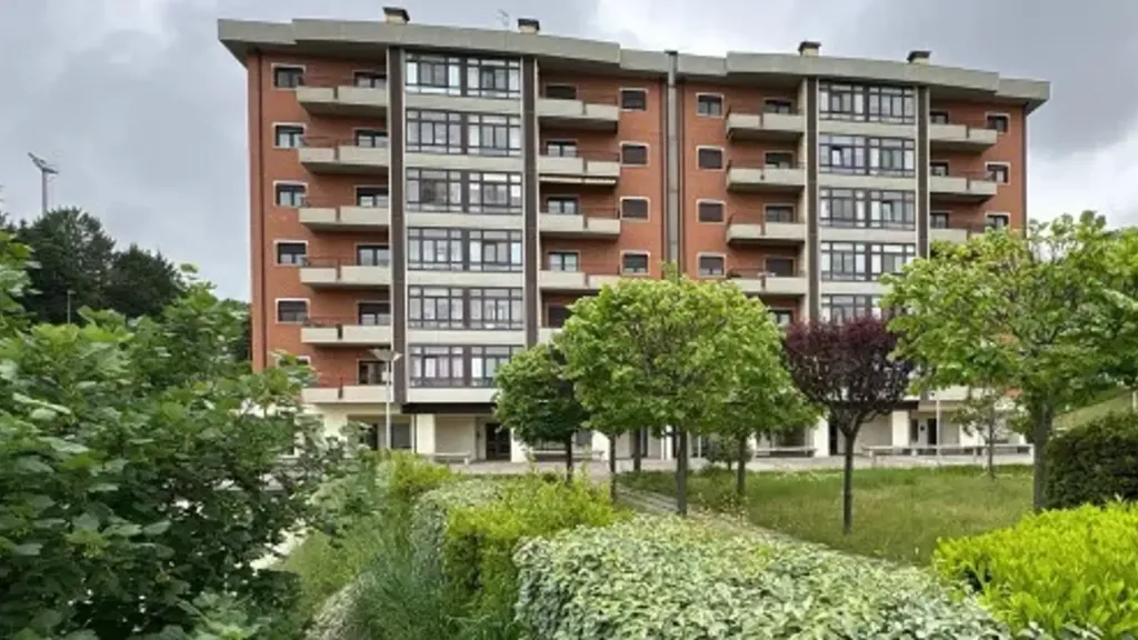 Välivaade - Modern Apartment with Balcony in Macchia Romana