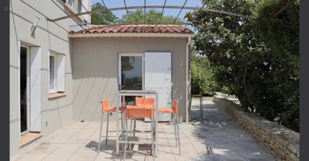 Terrass - Contemporary Villa with Pool in Lubéron