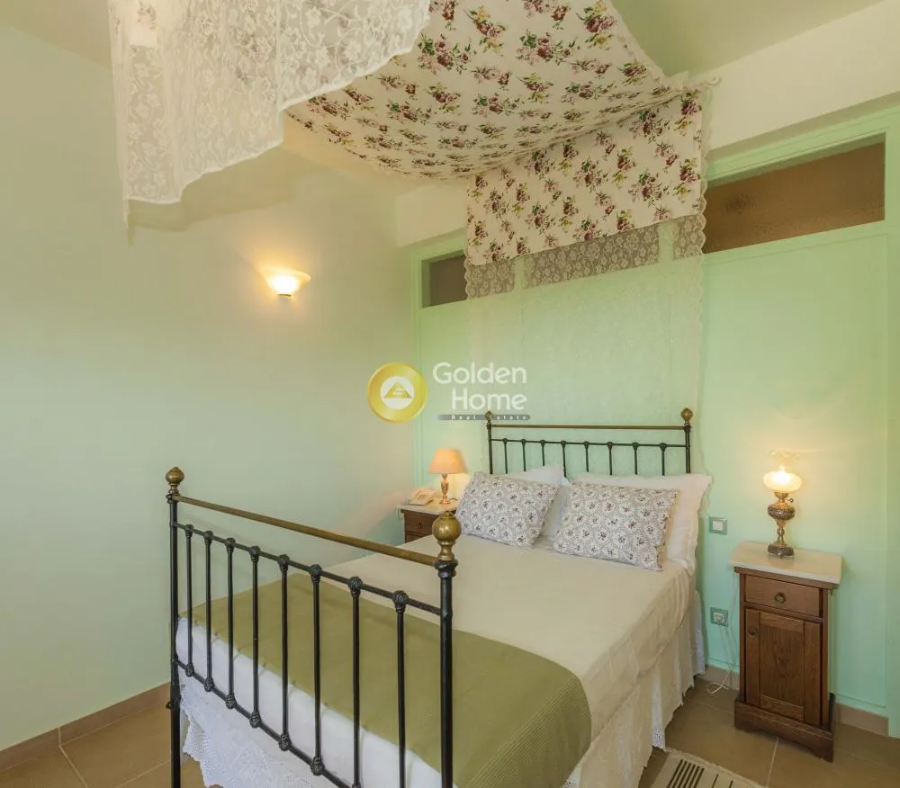8-room house in GR