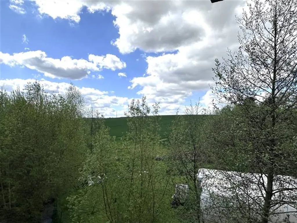 Jardin - Appartement avec Grande Terrasse à Landenne