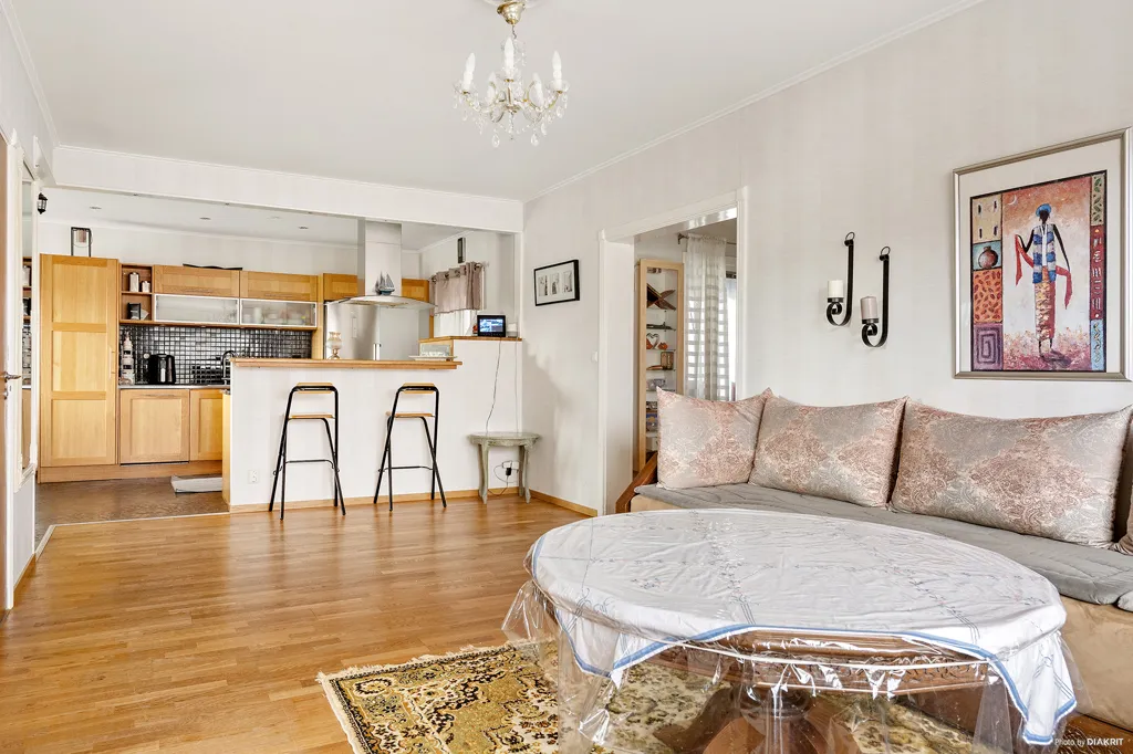 Elutuba - Converted Schoolhouse with Garden in Landeryd