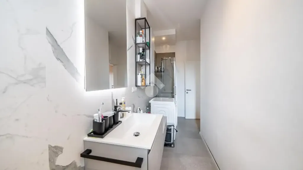 Salles de bain - Signorile Flat with Ascender in Modena's Historic Centre