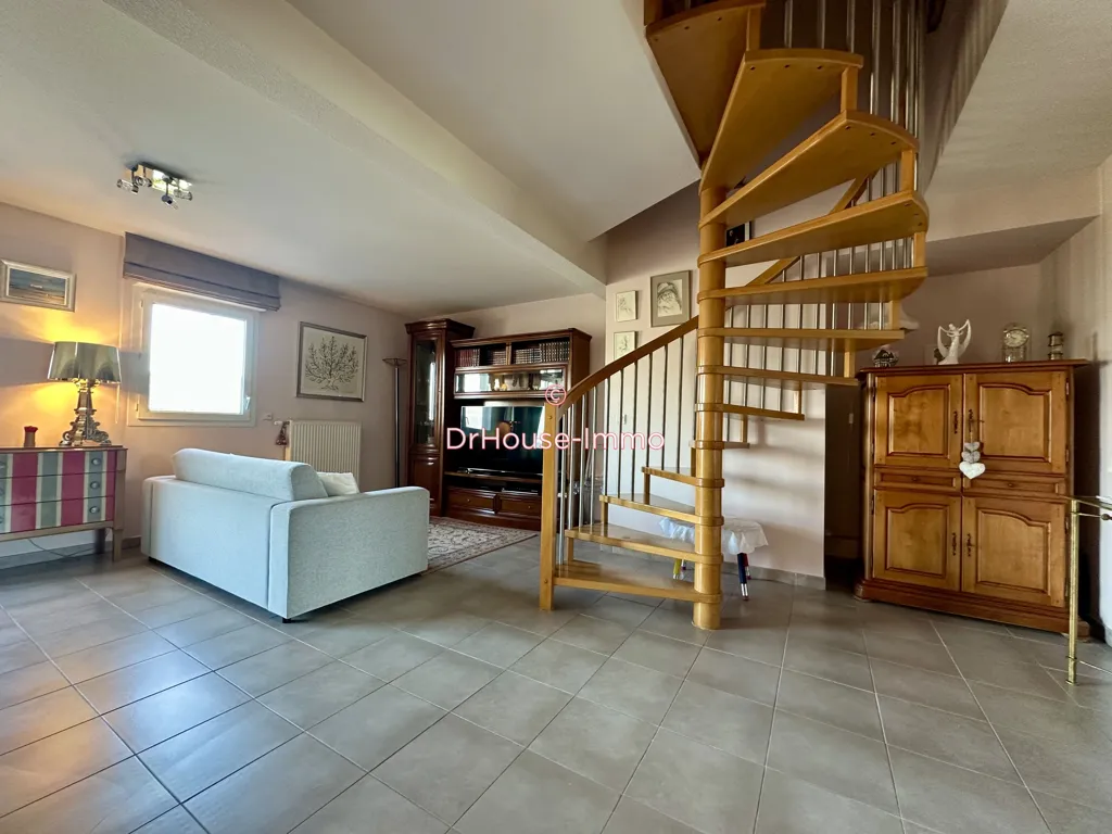 Living Room - Modern Duplex Apartment with Terraces in Valence