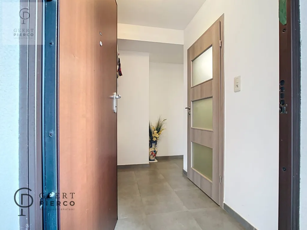 Esik - Apartment with Terrace in Landen