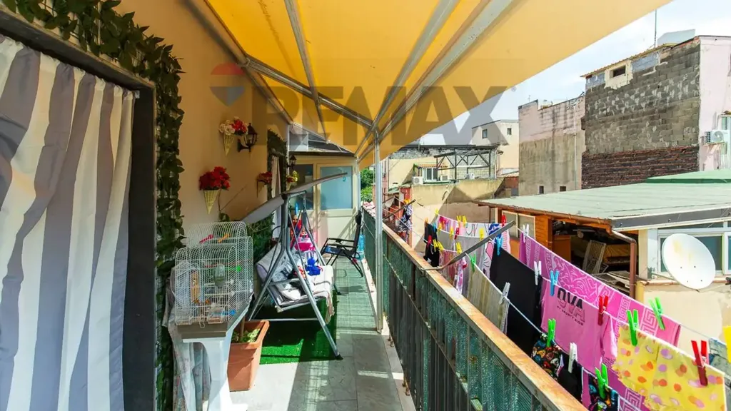 Balcon - Corner Apartment with Balcony in Catania Centre