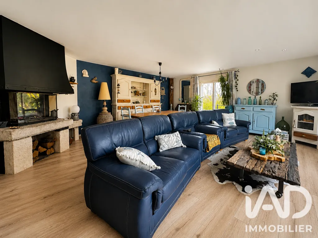 Séjour - Maison Familiale avec Piscine à Eycheil