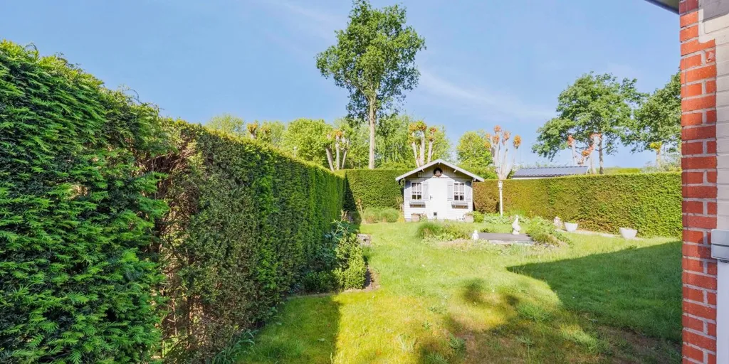 Aed - Half-Open House with Garden in Assebroek