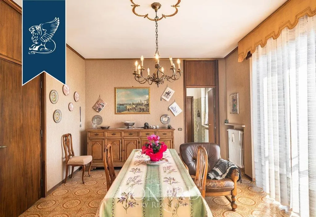 Salle à manger - Luxury Villa with Pool and Park in Verona