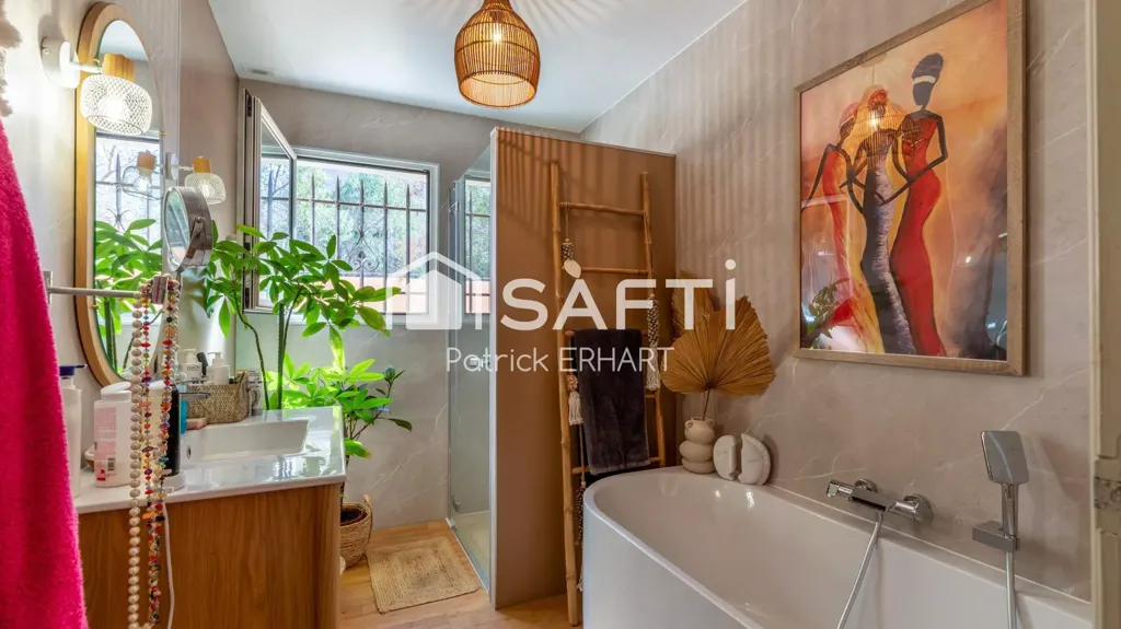 Salles de bain - Villa avec Piscine et Jardin à Puget-sur-Argens