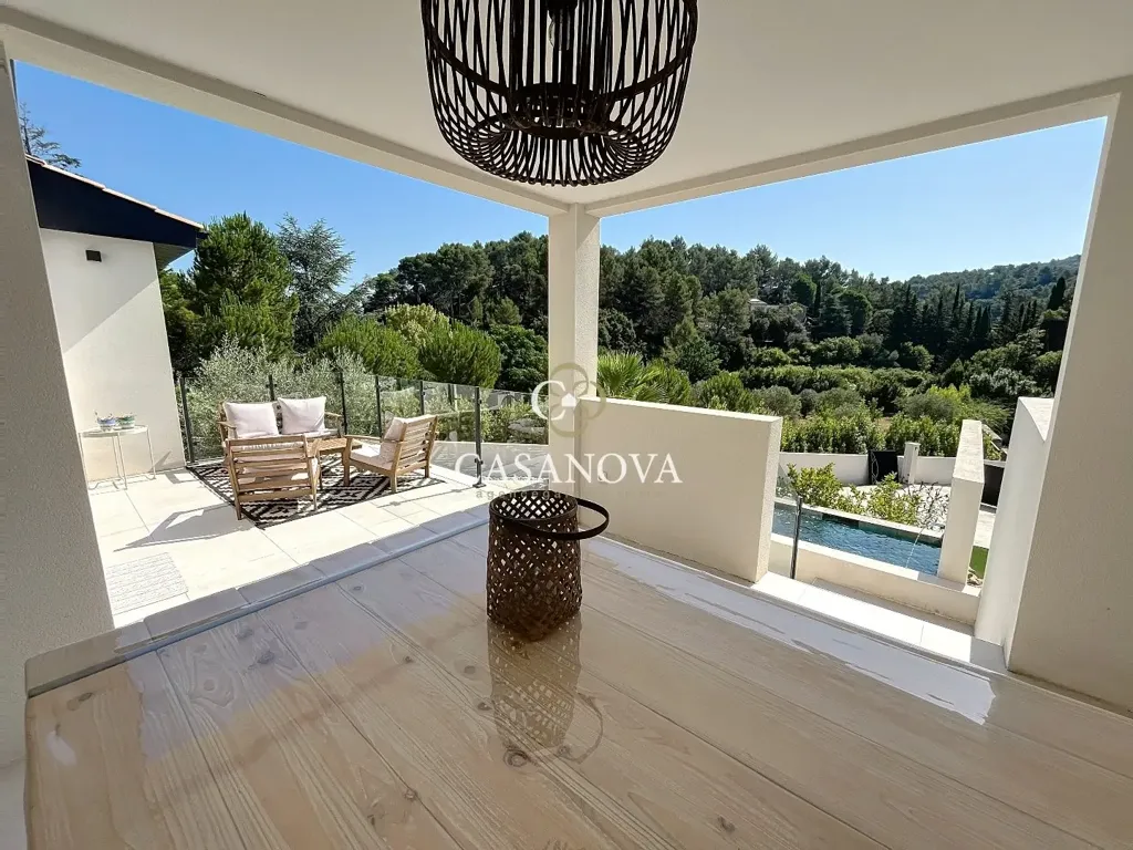 Terrasse - Villa Contemporaine avec Vue Panoramique à Clermont-l'Hérault