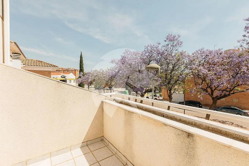 Balcon - Terraced House with Garage in Alaquàs