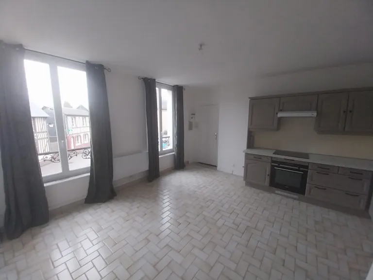 Luminous Apartment in Thiberville