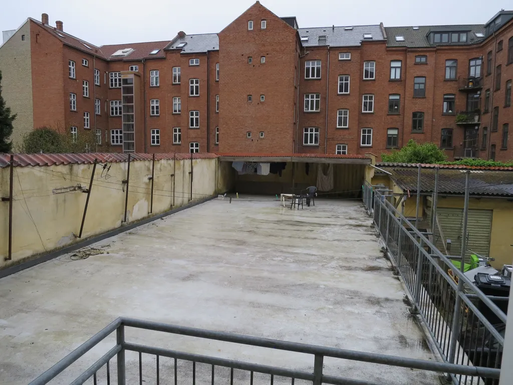 Jardin - Spacious Flat with 3 Rooms in Odense C
