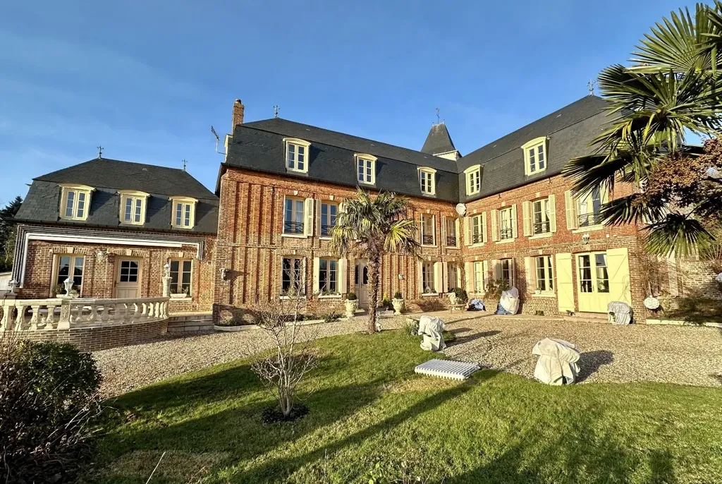 Extérieur - Château du XVIIIe siècle avec Terrasse à Douvrend