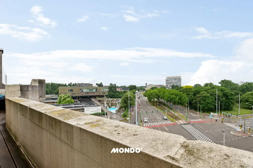 Rõdu - Penthouse with Panoramic View in Antwerp