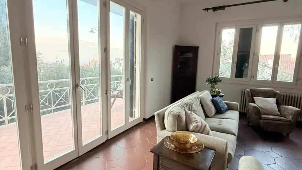 Elutuba - Prestigious Villa with Balcony in Bagno a Ripoli