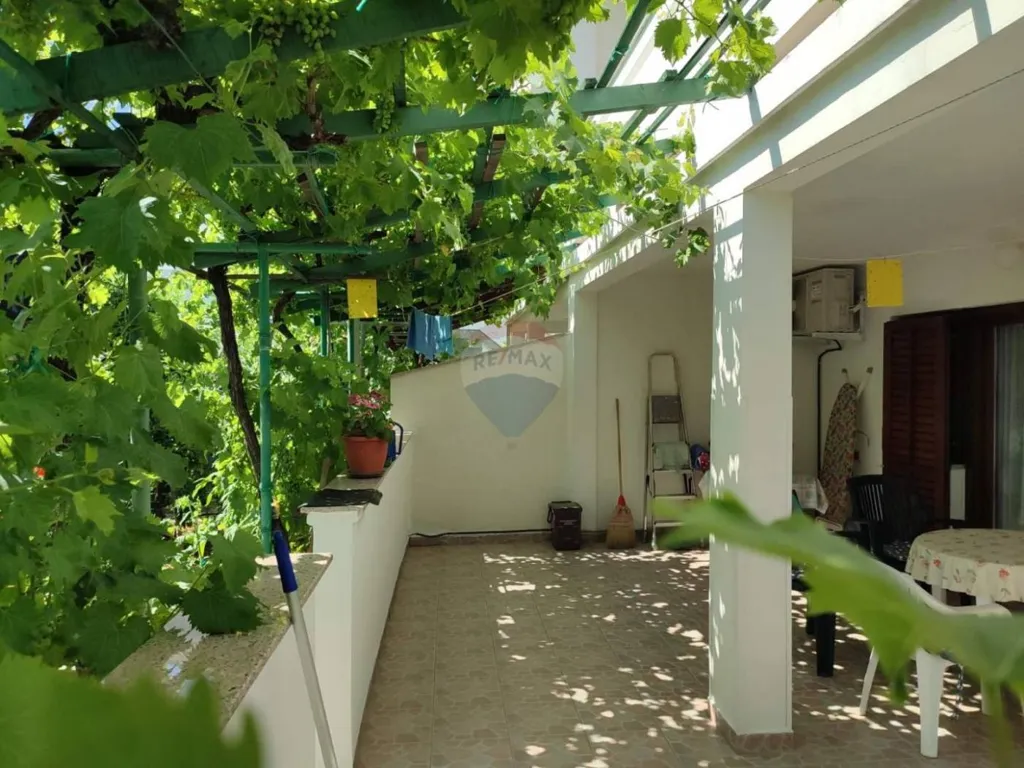 Terrass - Duplex House with Sea View in Baška