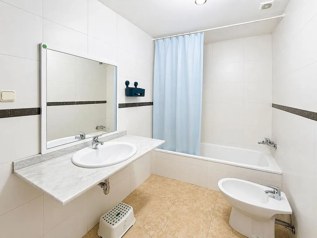 Salles de bain - Bright Apartment with Pool in Alameda de la Sagra