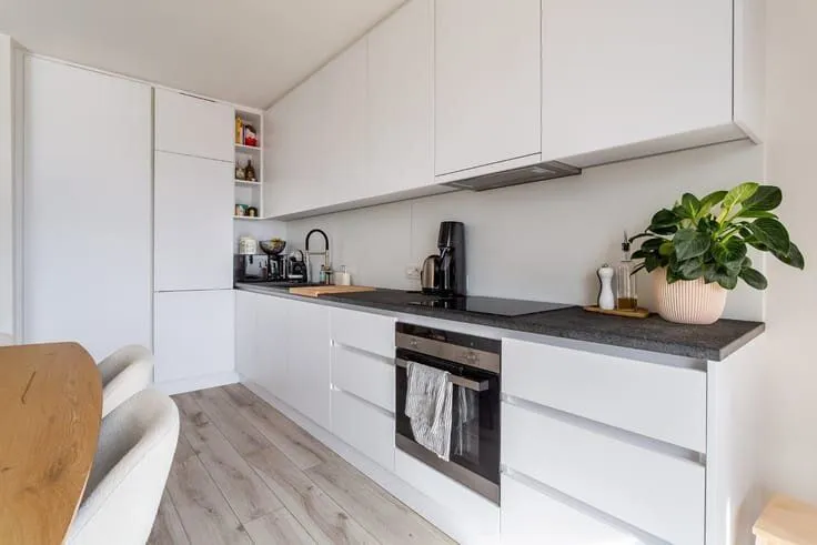 Kitchen - Apartment with Canal View in Antwerp