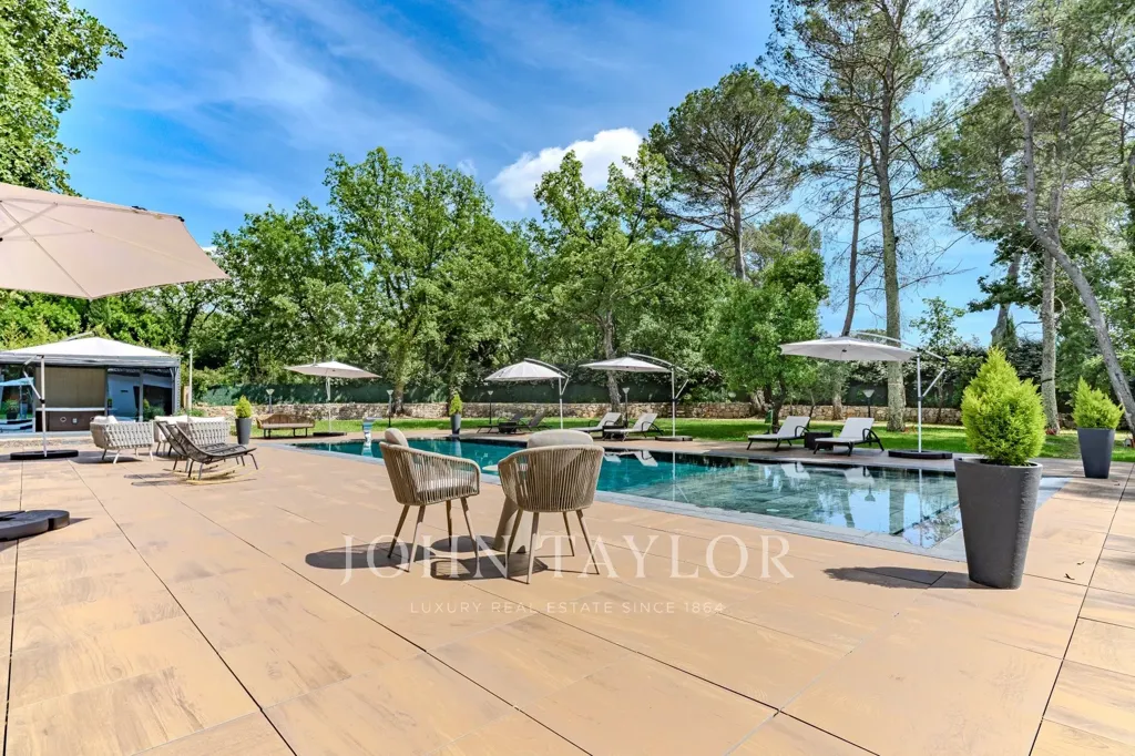 pool_area