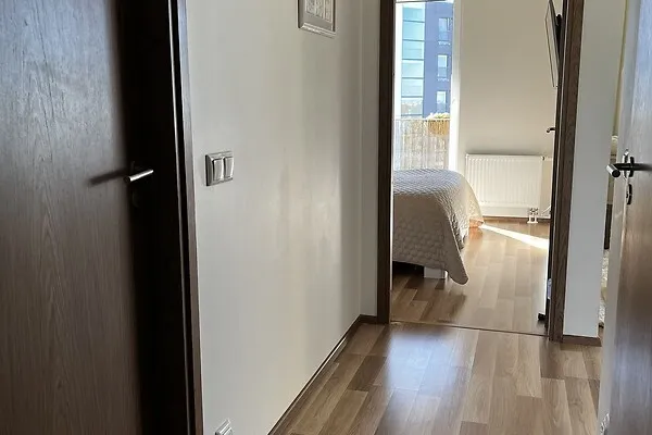 hallway_entrance