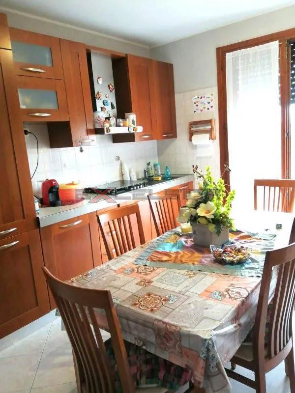 Söögituba - Trilocale with Balcony in Porto Viro