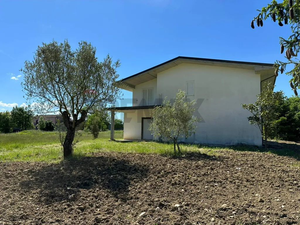 Esterno - Customisable House with Balcony in Rocchetta a Volturno