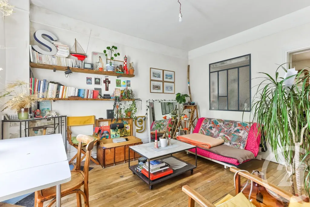 Séjour - Appartement 2 Pièces avec Jardin à Aubervilliers