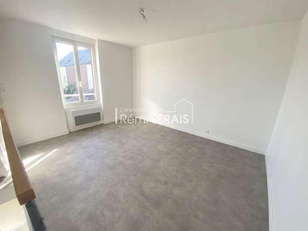 Rooms - City Centre Maison with 2 Bedrooms in Flers