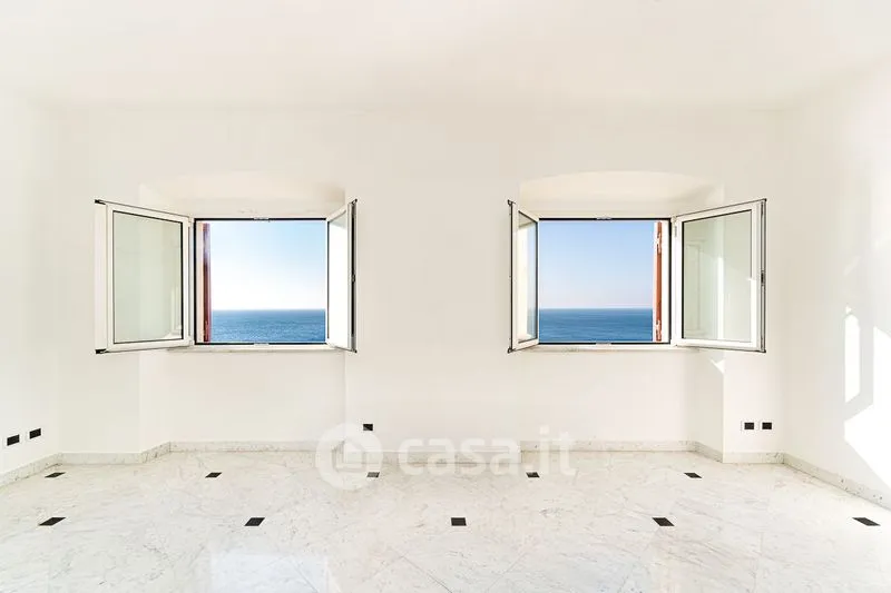 Habitaciones - Historic Apartment with Sea View in Genoa