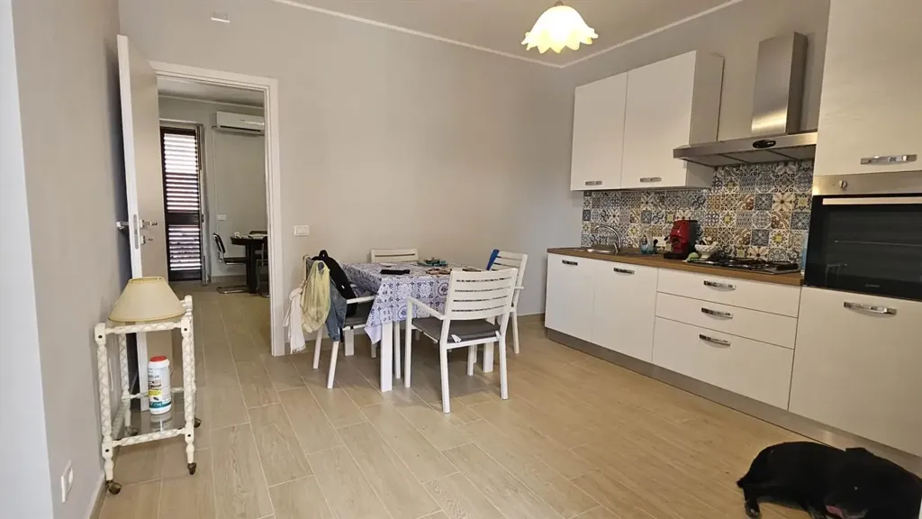 Salle à manger - Villa with Garden in Torre Faro, Messina