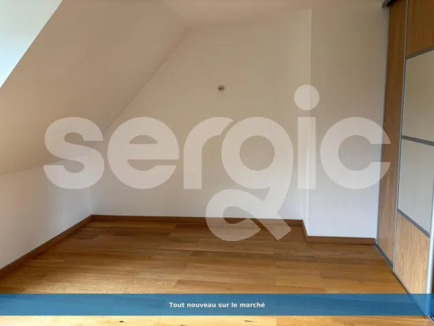 Rooms - Spacious House with Large Garden near Conty