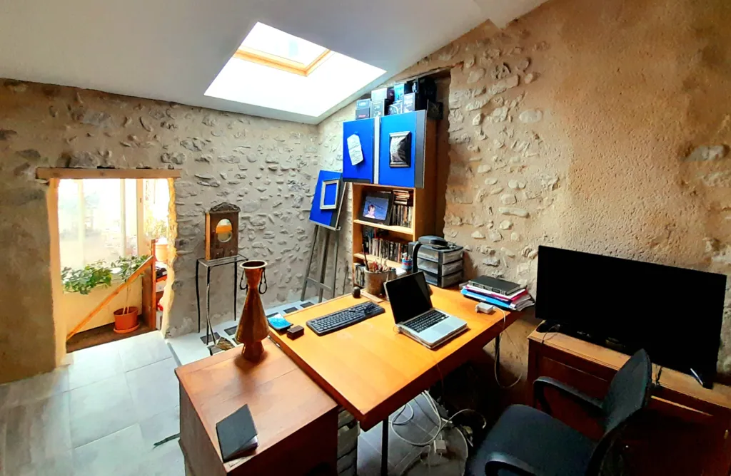 Bureau - Maison de 7 Pièces avec Terrasse Panoramique à Die