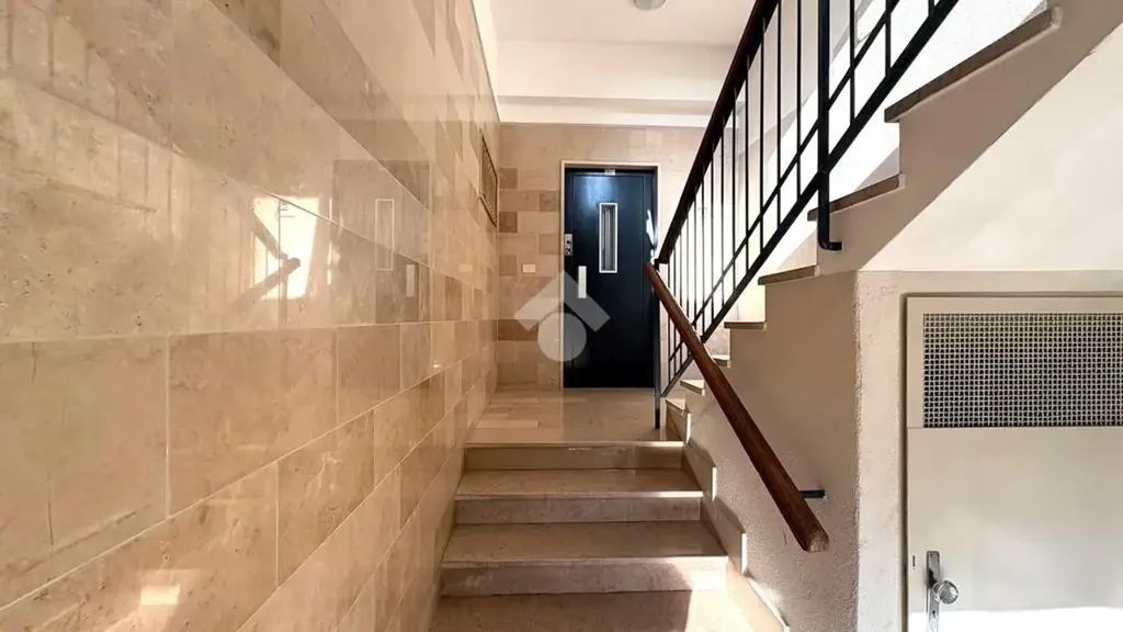 Stanze - Rear-Facing Apartment with Balcony in Bari