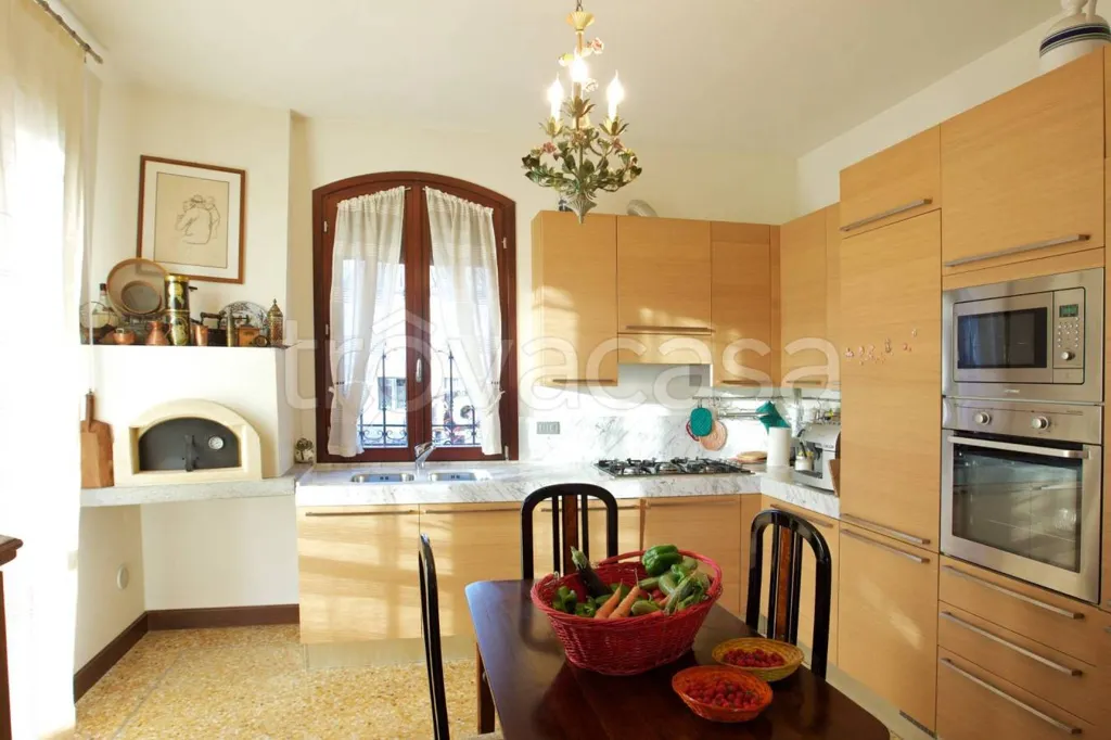 Köök - Independent Villa with Sauna in Ravenna