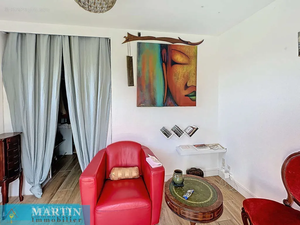 Elutuba - Villa with Garden View in Le Boulou