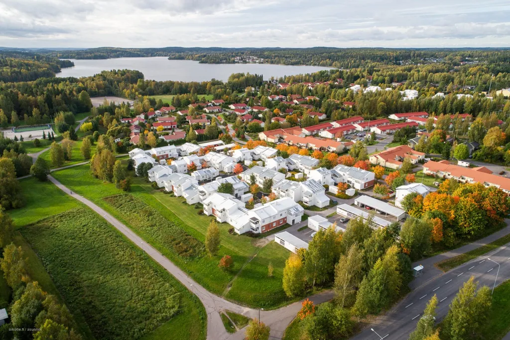 Vue aérienne - Triplex with Garden in Ahtiala, Lahti