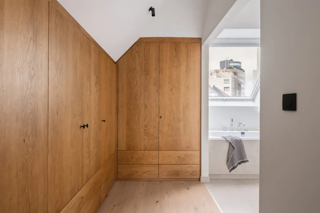 Rooms - Duplex Penthouse with Spacious Terrace in Antwerp