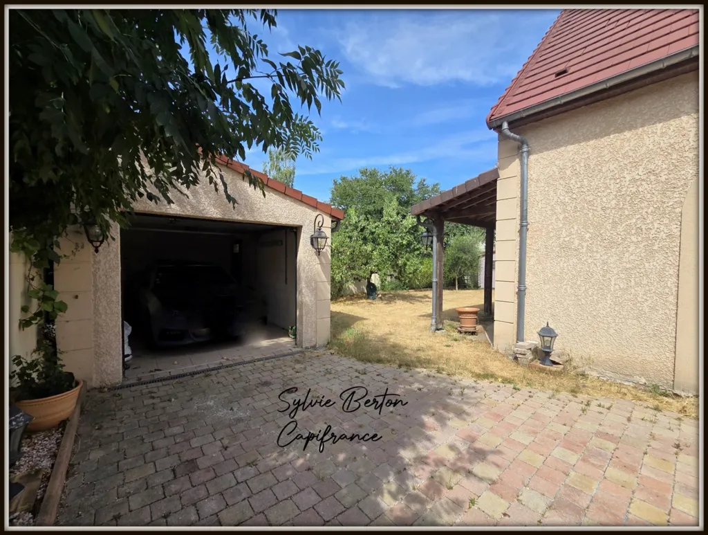 Esterno - House with Garden and Garage in Sevran