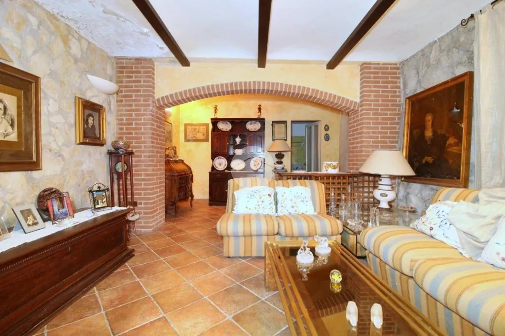 Séjour - Semi-Detached House with Panoramic View in Sommariva Perno