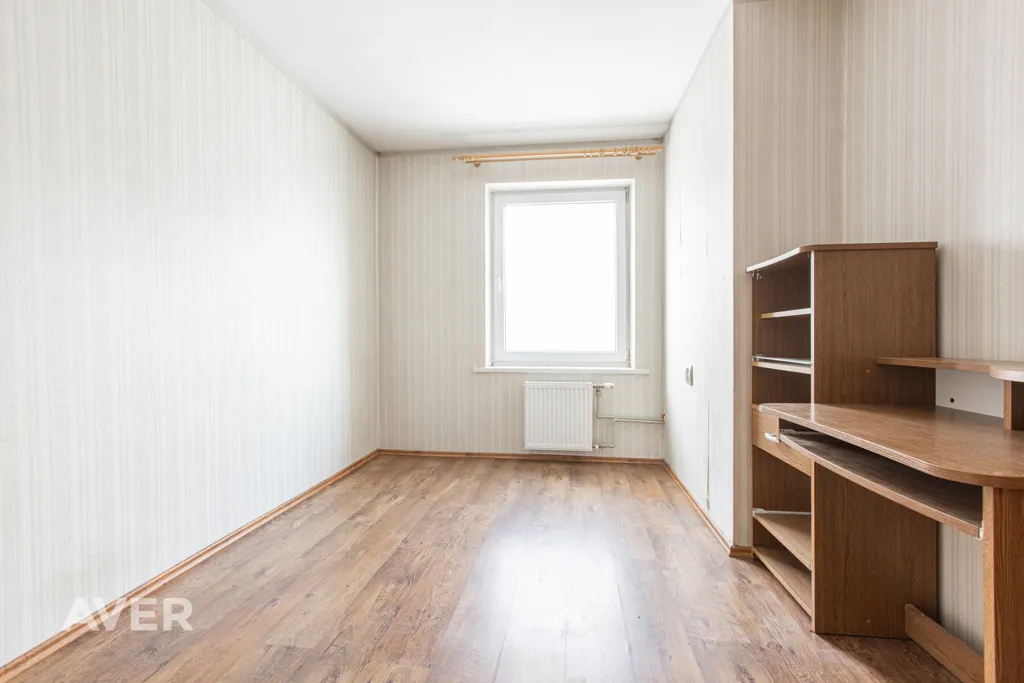 Studio - Spacious 4-Bedroom Flat with Terrace in Rembate