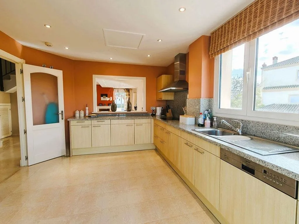 Cuisine - Duplex with Sea View and Pool in Sotogrande