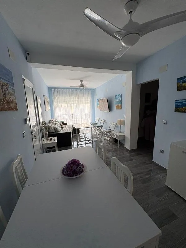 Söögituba - Reformed Apartment with Terrace in Santa Rosa